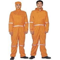 多功能防护阻燃连身服